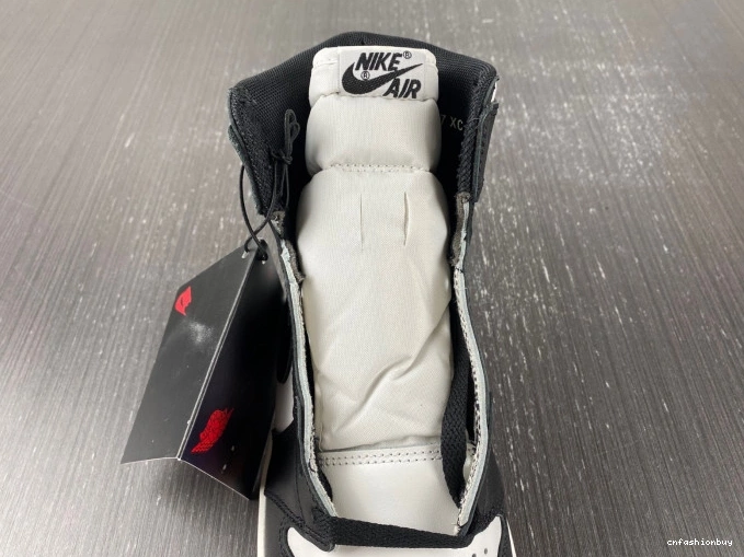 BQ4422-001 (2023) Retro 85 Black White Jordan 1 High 0802